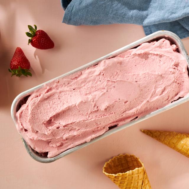 Strawberry gelato